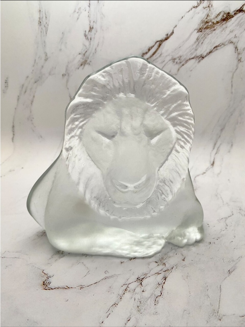 Vintage Viking Leo the Lion Carved Art Glass - Combine Orders for Free Shipping